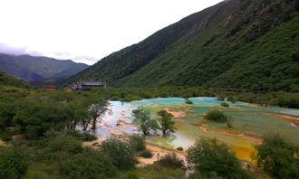 人間瑤池——黃龍風(fēng)景名勝區(qū)
